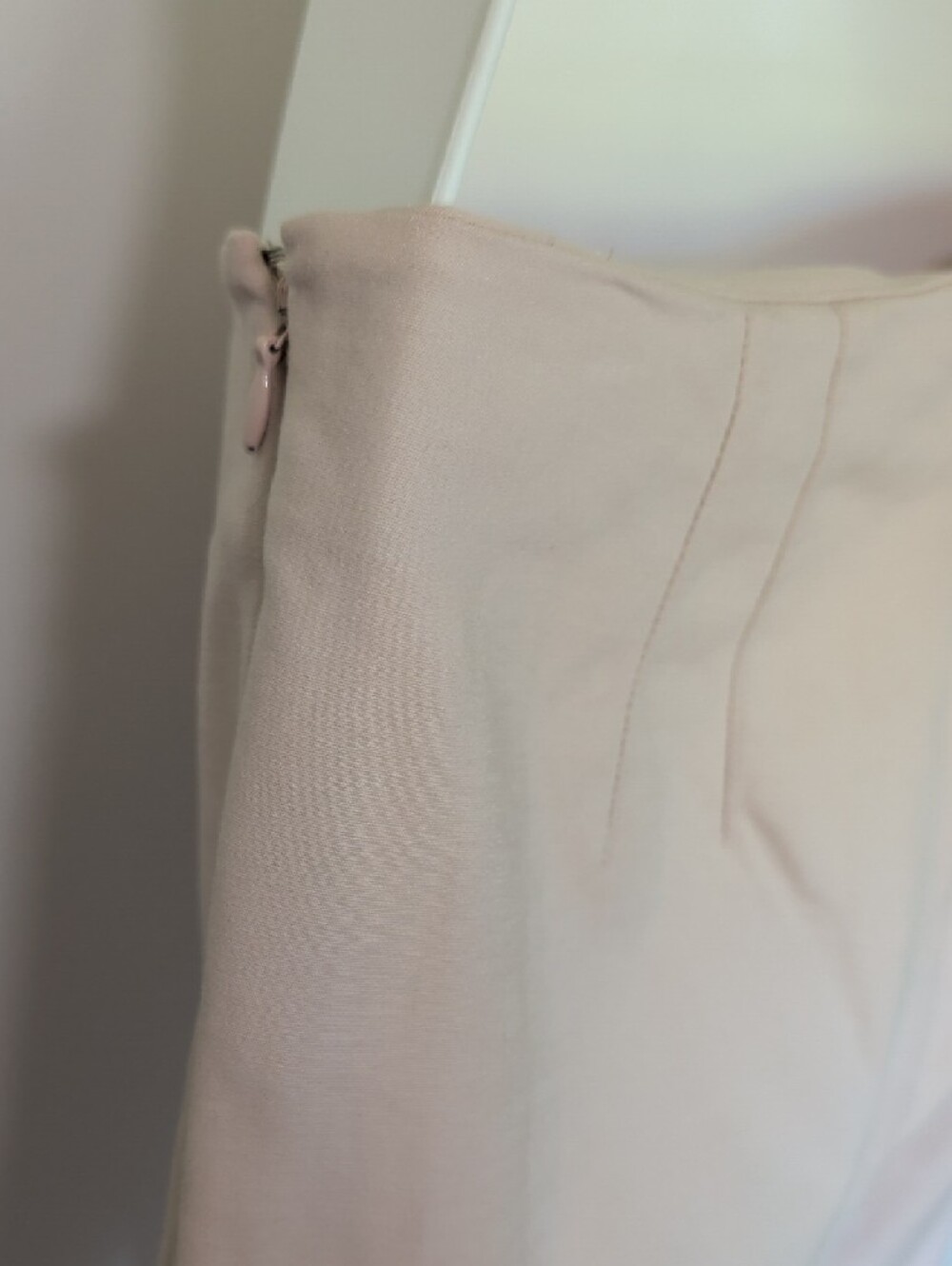 Vince Camuto Women's Straight Leg Pants in Light Beige - Picture 6 of 13